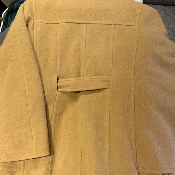 London Fog Wool Vintage Women's Camel Double-Breasted Cape Coat - Picture 5 of 8